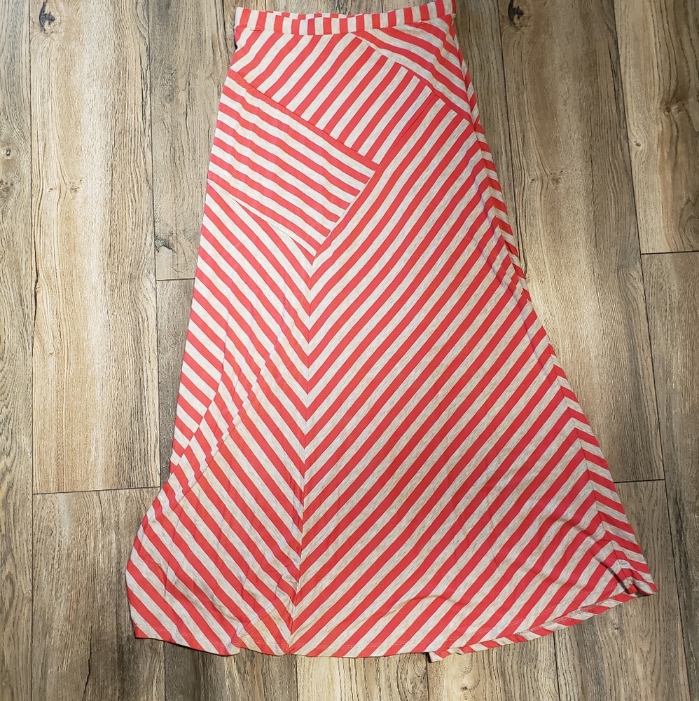 Maxi skirt